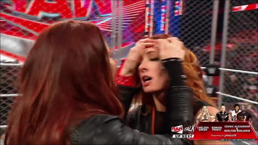 WWE_Monday_Night_RAW_2023_02_06_720p_HDTV_x264-Star_mp4_007861033.jpg