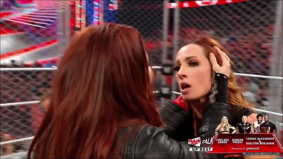 WWE_Monday_Night_RAW_2023_02_06_720p_HDTV_x264-Star_mp4_007861433.jpg
