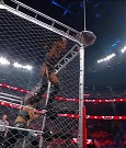WWE_Monday_Night_RAW_2023_02_06_720p_HDTV_x264-Star_mp4_007300966.jpg