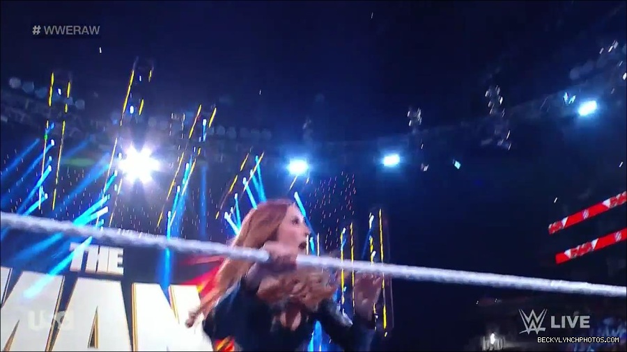 WWE_Monday_Night_Raw_2023_02_13_720p_HDTV_x264-NWCHD_mp4_000089322.jpg