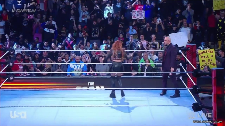 WWE_Monday_Night_Raw_2023_02_13_720p_HDTV_x264-NWCHD_mp4_000090924.jpg