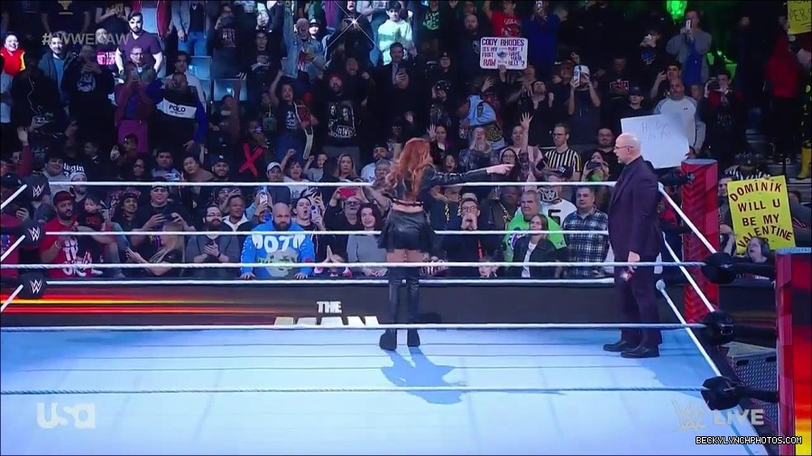 WWE_Monday_Night_Raw_2023_02_13_720p_HDTV_x264-NWCHD_mp4_000091324.jpg