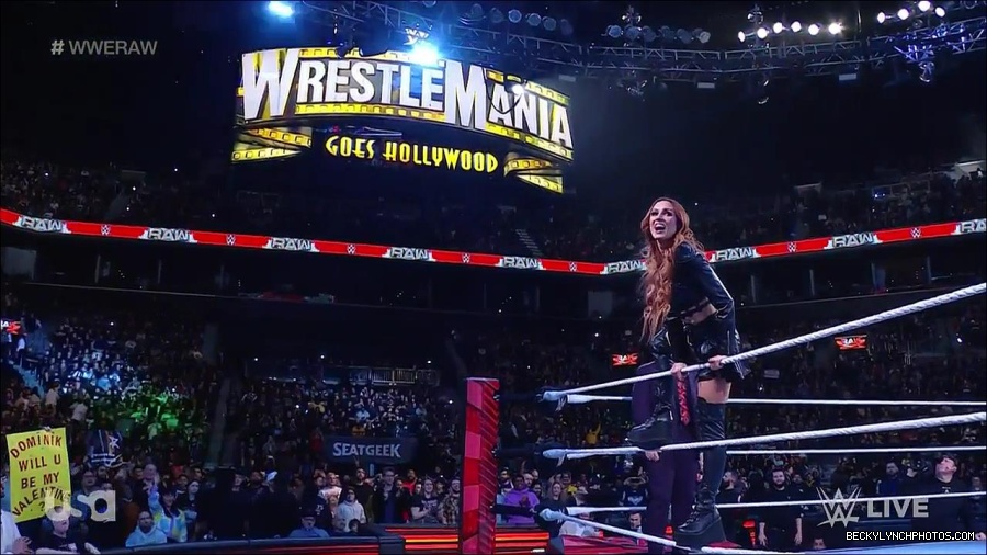 WWE_Monday_Night_Raw_2023_02_13_720p_HDTV_x264-NWCHD_mp4_000096129.jpg