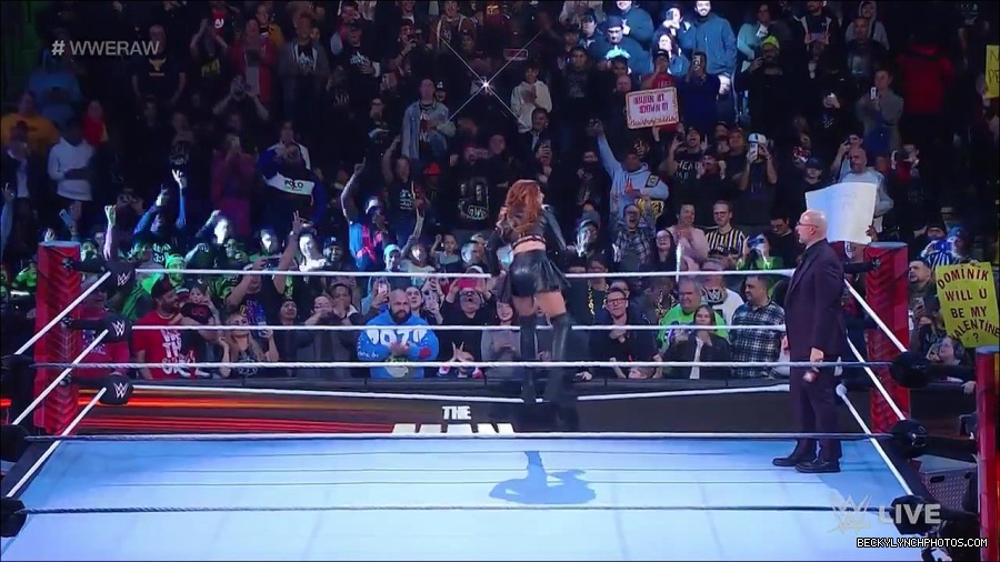 WWE_Monday_Night_Raw_2023_02_13_720p_HDTV_x264-NWCHD_mp4_000096930.jpg