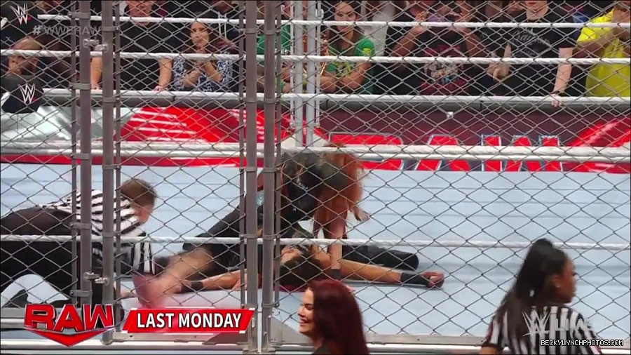 WWE_Monday_Night_Raw_2023_02_13_720p_HDTV_x264-NWCHD_mp4_000125758.jpg