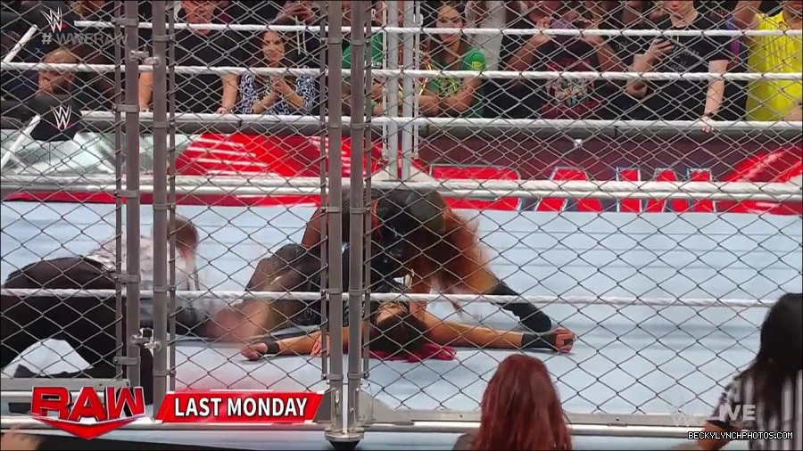 WWE_Monday_Night_Raw_2023_02_13_720p_HDTV_x264-NWCHD_mp4_000126559.jpg