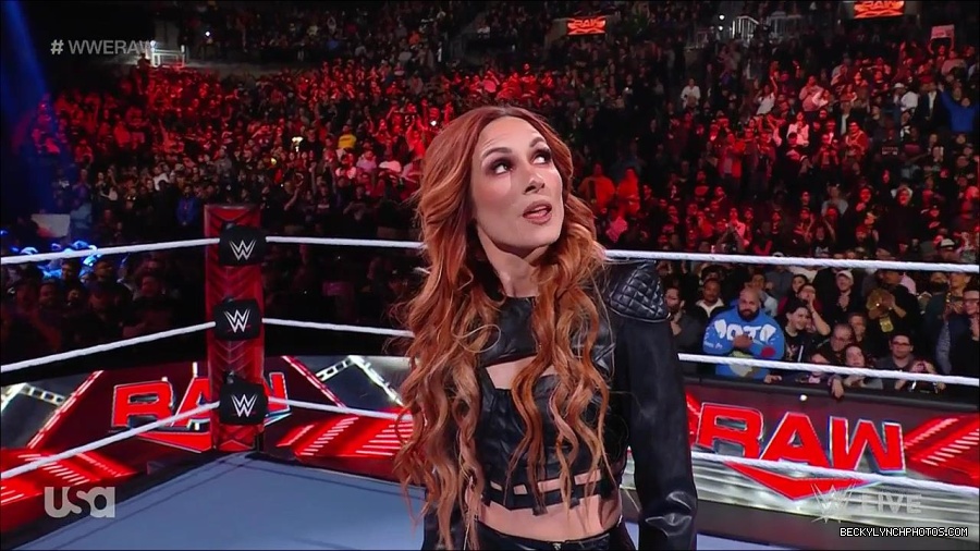 WWE_Monday_Night_Raw_2023_02_13_720p_HDTV_x264-NWCHD_mp4_000149782.jpg