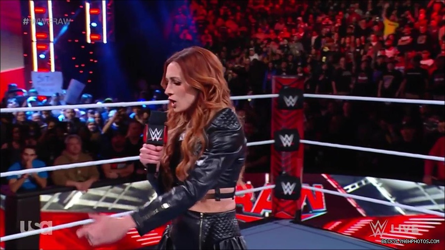 WWE_Monday_Night_Raw_2023_02_13_720p_HDTV_x264-NWCHD_mp4_000175008.jpg
