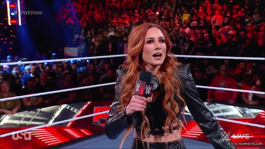 WWE_Monday_Night_Raw_2023_02_13_720p_HDTV_x264-NWCHD_mp4_000184617.jpg