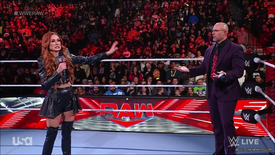 WWE_Monday_Night_Raw_2023_02_13_720p_HDTV_x264-NWCHD_mp4_000192625.jpg