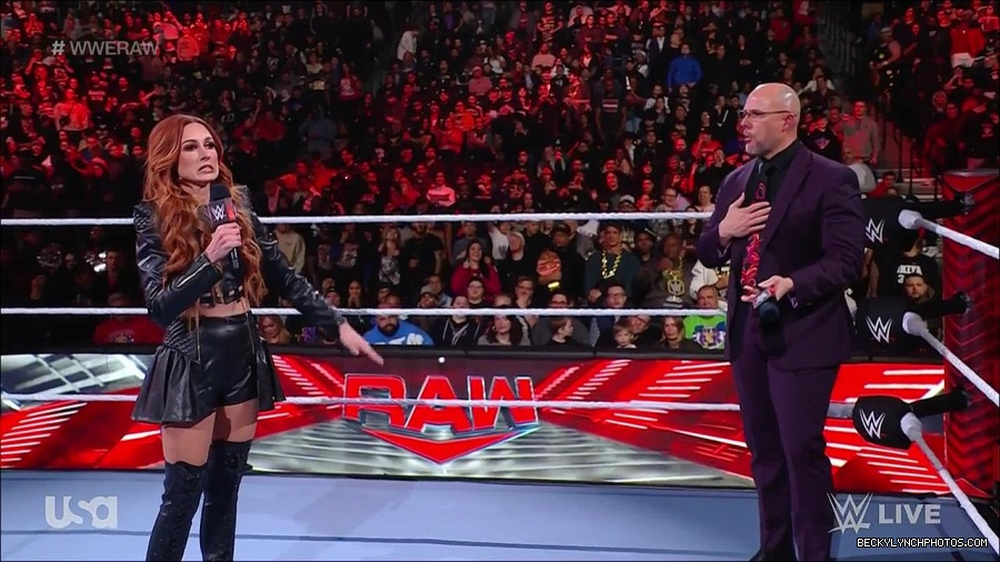 WWE_Monday_Night_Raw_2023_02_13_720p_HDTV_x264-NWCHD_mp4_000193026.jpg