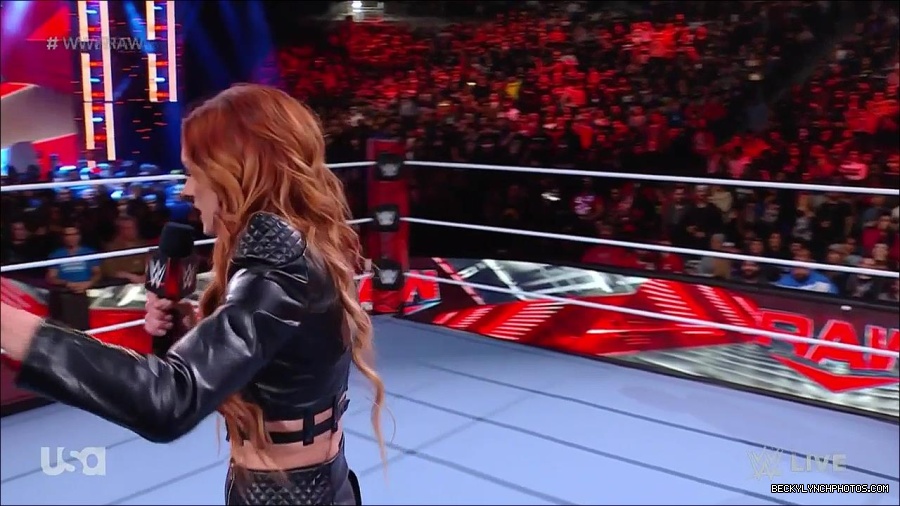 WWE_Monday_Night_Raw_2023_02_13_720p_HDTV_x264-NWCHD_mp4_000197430.jpg