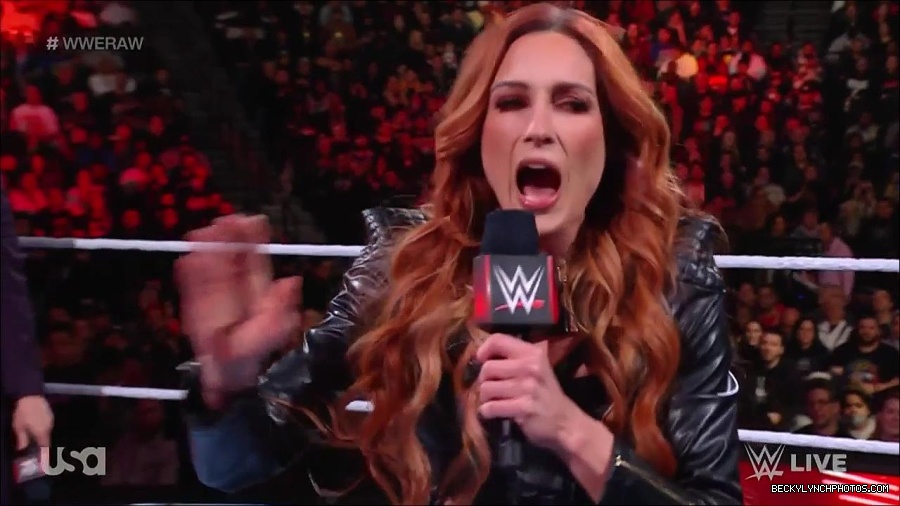 WWE_Monday_Night_Raw_2023_02_13_720p_HDTV_x264-NWCHD_mp4_000198631.jpg