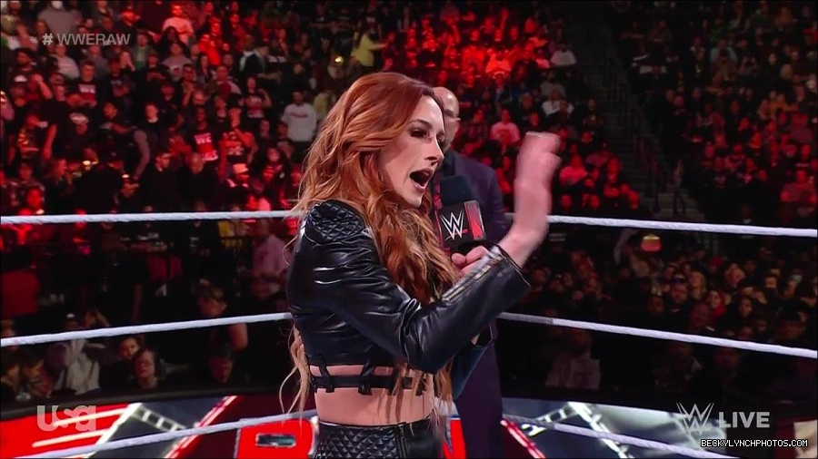 WWE_Monday_Night_Raw_2023_02_13_720p_HDTV_x264-NWCHD_mp4_000208241.jpg