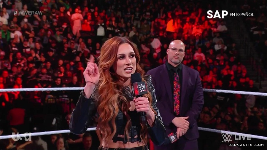 WWE_Monday_Night_Raw_2023_02_13_720p_HDTV_x264-NWCHD_mp4_000224657.jpg