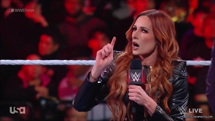 WWE_Monday_Night_Raw_2023_02_13_720p_HDTV_x264-NWCHD_mp4_000267500.jpg