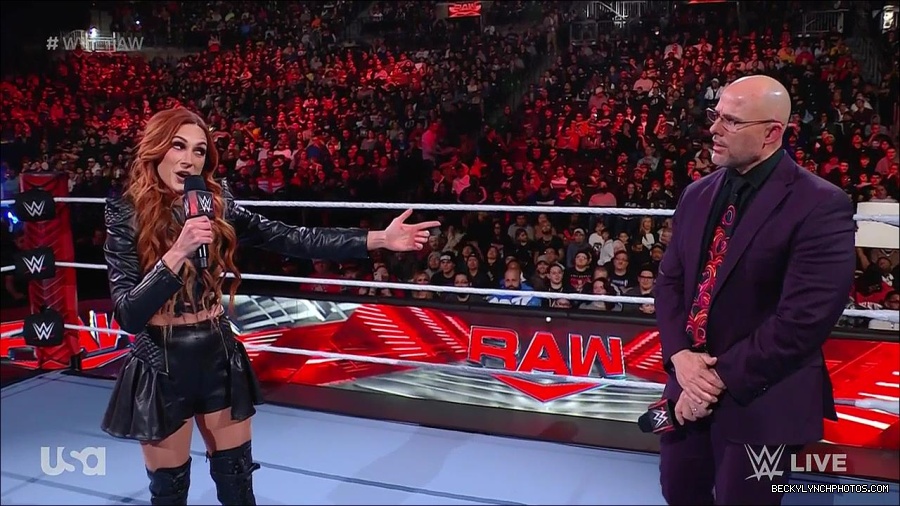 WWE_Monday_Night_Raw_2023_02_13_720p_HDTV_x264-NWCHD_mp4_000275908.jpg