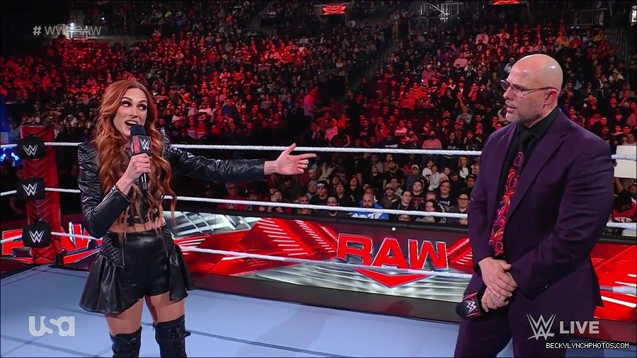 WWE_Monday_Night_Raw_2023_02_13_720p_HDTV_x264-NWCHD_mp4_000276309.jpg
