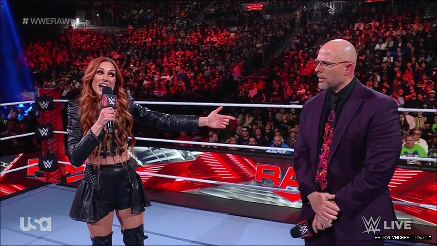 WWE_Monday_Night_Raw_2023_02_13_720p_HDTV_x264-NWCHD_mp4_000277110.jpg