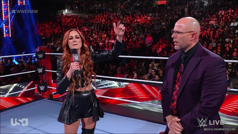WWE_Monday_Night_Raw_2023_02_13_720p_HDTV_x264-NWCHD_mp4_000279512.jpg