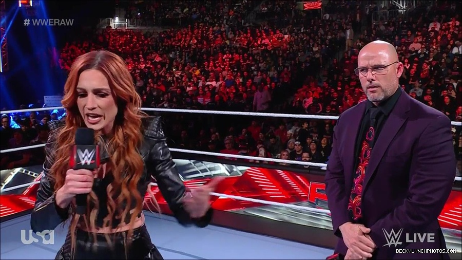 WWE_Monday_Night_Raw_2023_02_13_720p_HDTV_x264-NWCHD_mp4_000282315.jpg