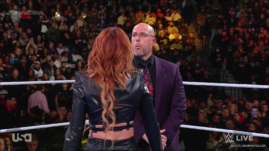 WWE_Monday_Night_Raw_2023_02_13_720p_HDTV_x264-NWCHD_mp4_000295928.jpg