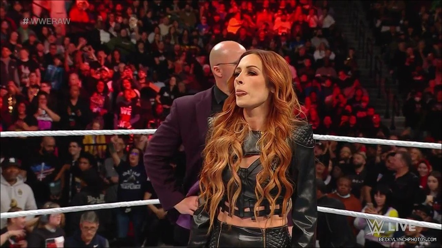 WWE_Monday_Night_Raw_2023_02_13_720p_HDTV_x264-NWCHD_mp4_000312745.jpg