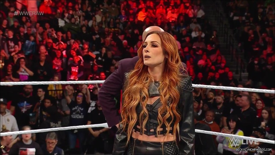 WWE_Monday_Night_Raw_2023_02_13_720p_HDTV_x264-NWCHD_mp4_000313146.jpg