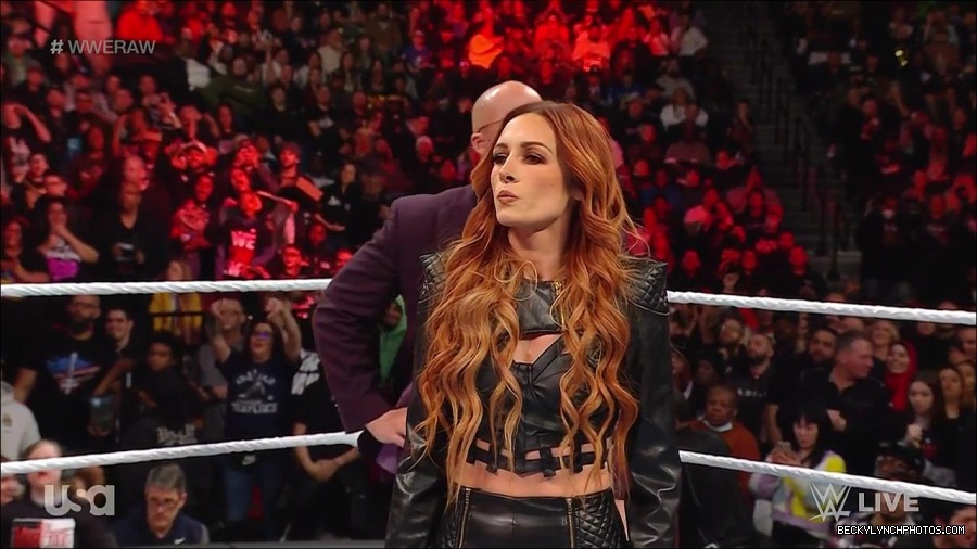 WWE_Monday_Night_Raw_2023_02_13_720p_HDTV_x264-NWCHD_mp4_000313946.jpg