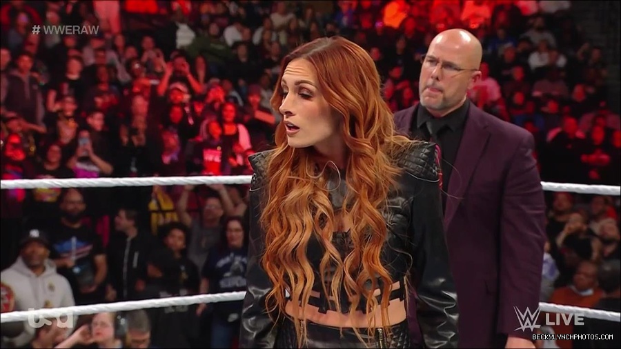 WWE_Monday_Night_Raw_2023_02_13_720p_HDTV_x264-NWCHD_mp4_000324357.jpg