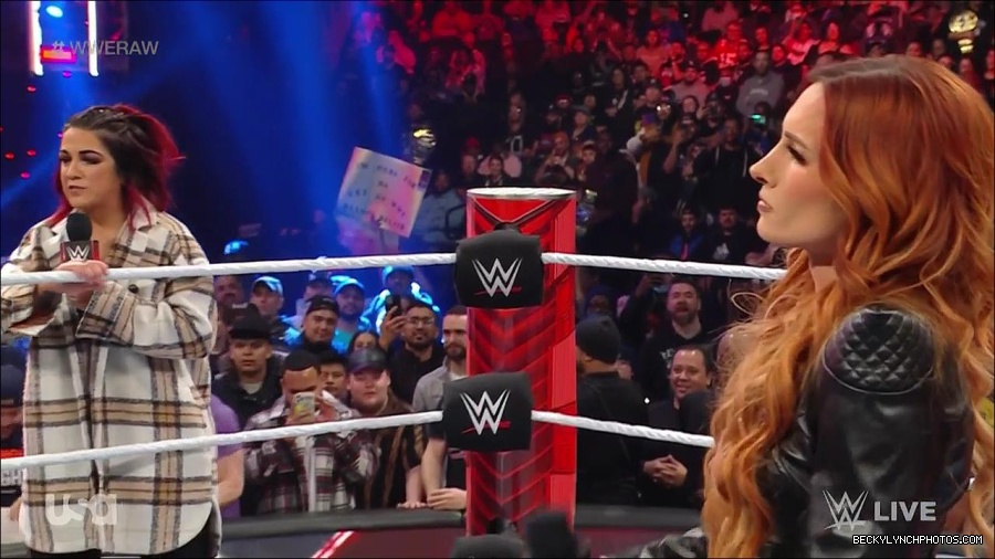 WWE_Monday_Night_Raw_2023_02_13_720p_HDTV_x264-NWCHD_mp4_000331964.jpg