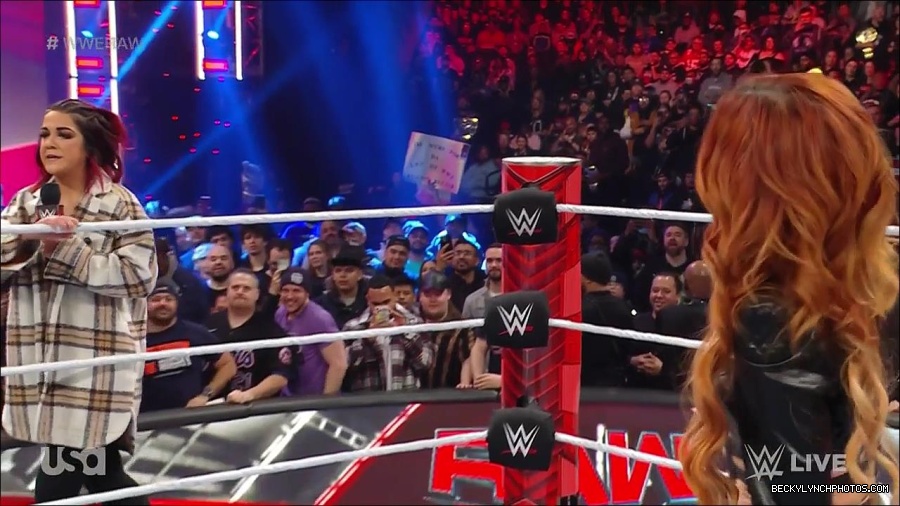 WWE_Monday_Night_Raw_2023_02_13_720p_HDTV_x264-NWCHD_mp4_000332765.jpg