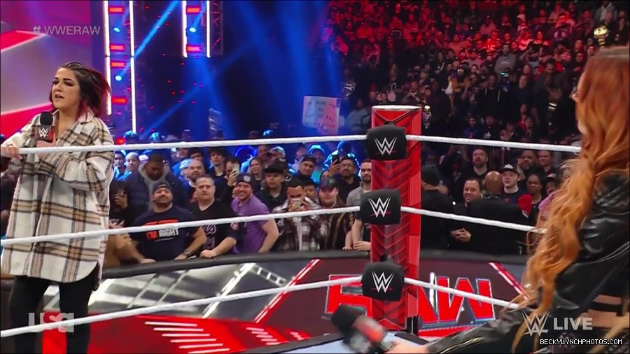 WWE_Monday_Night_Raw_2023_02_13_720p_HDTV_x264-NWCHD_mp4_000333166.jpg
