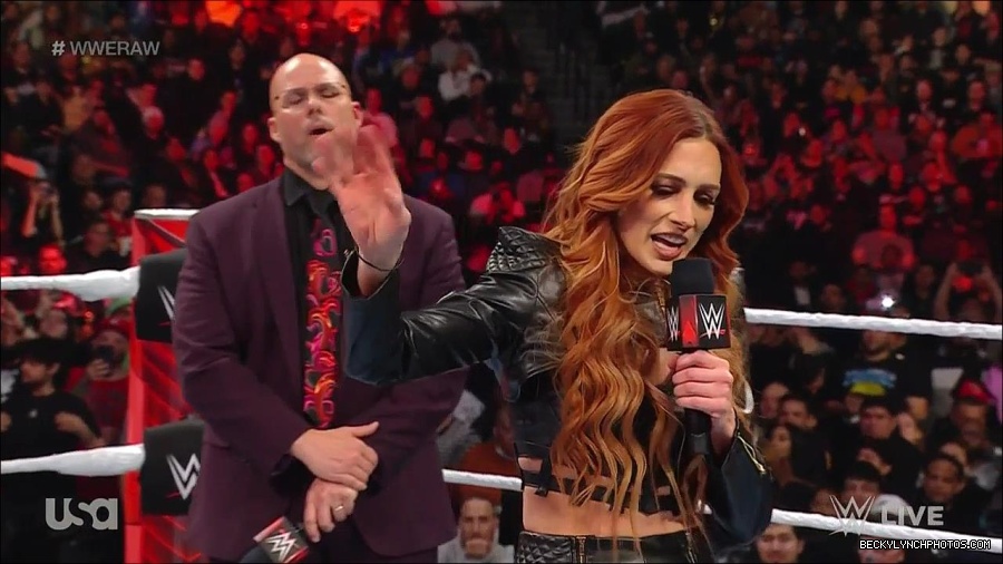 WWE_Monday_Night_Raw_2023_02_13_720p_HDTV_x264-NWCHD_mp4_000338771.jpg