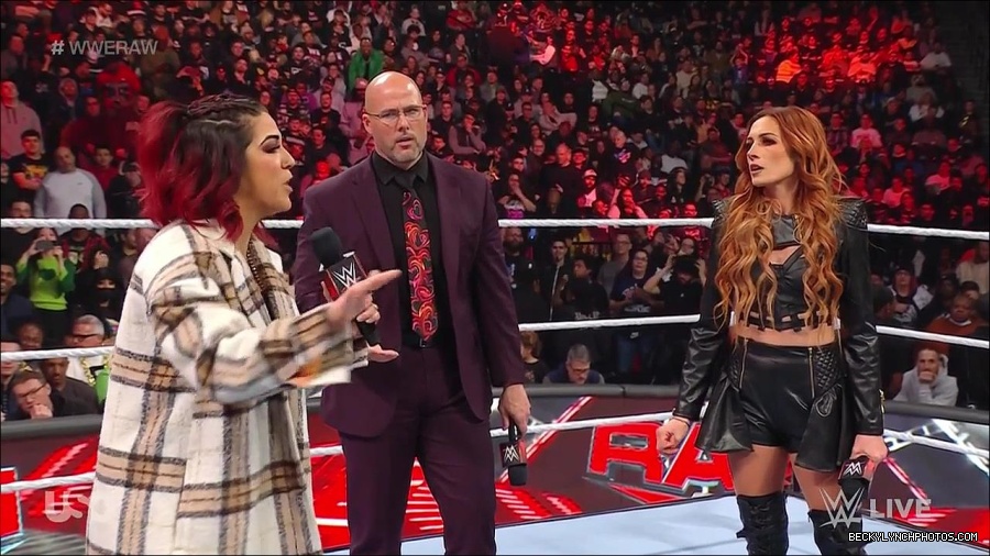 WWE_Monday_Night_Raw_2023_02_13_720p_HDTV_x264-NWCHD_mp4_000349982.jpg