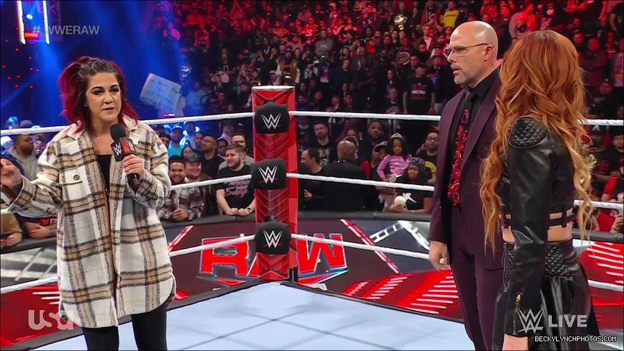 WWE_Monday_Night_Raw_2023_02_13_720p_HDTV_x264-NWCHD_mp4_000351584.jpg