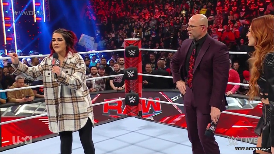 WWE_Monday_Night_Raw_2023_02_13_720p_HDTV_x264-NWCHD_mp4_000353586.jpg