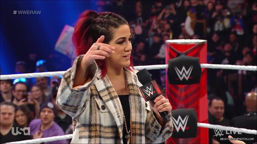 WWE_Monday_Night_Raw_2023_02_13_720p_HDTV_x264-NWCHD_mp4_000357190.jpg