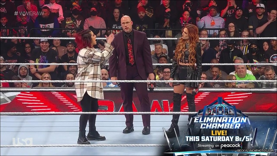 WWE_Monday_Night_Raw_2023_02_13_720p_HDTV_x264-NWCHD_mp4_000378010.jpg