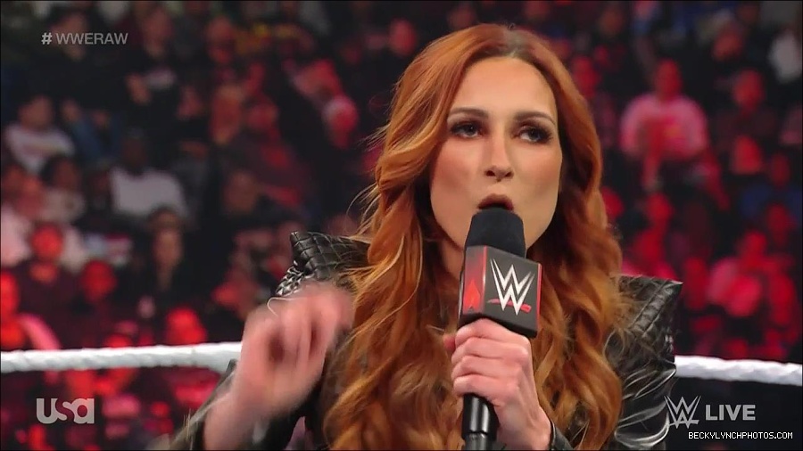 WWE_Monday_Night_Raw_2023_02_13_720p_HDTV_x264-NWCHD_mp4_000408441.jpg