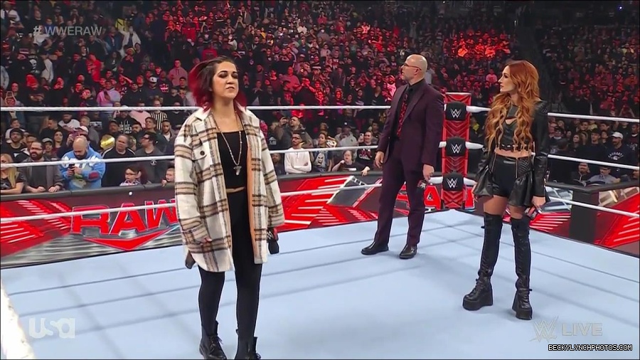 WWE_Monday_Night_Raw_2023_02_13_720p_HDTV_x264-NWCHD_mp4_000444477.jpg