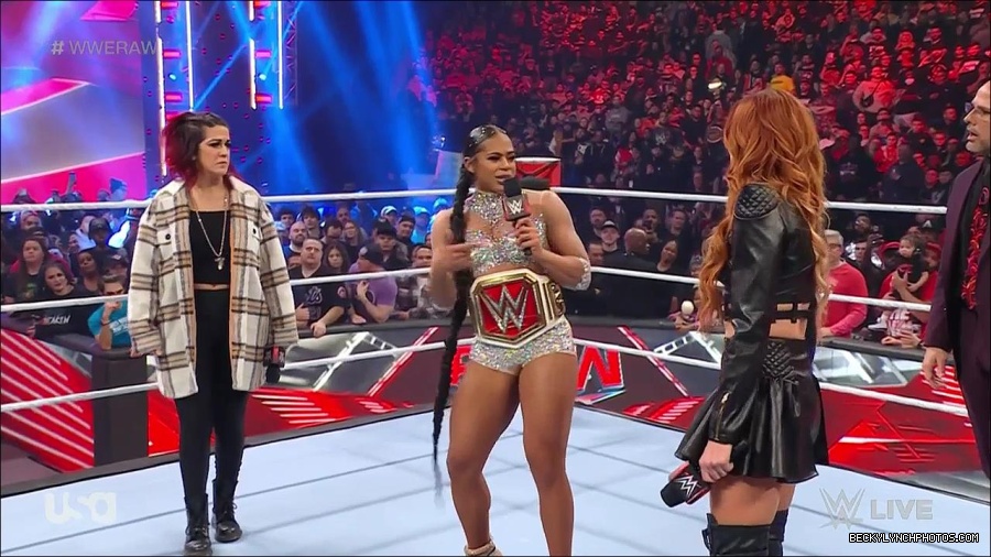 WWE_Monday_Night_Raw_2023_02_13_720p_HDTV_x264-NWCHD_mp4_000457290.jpg