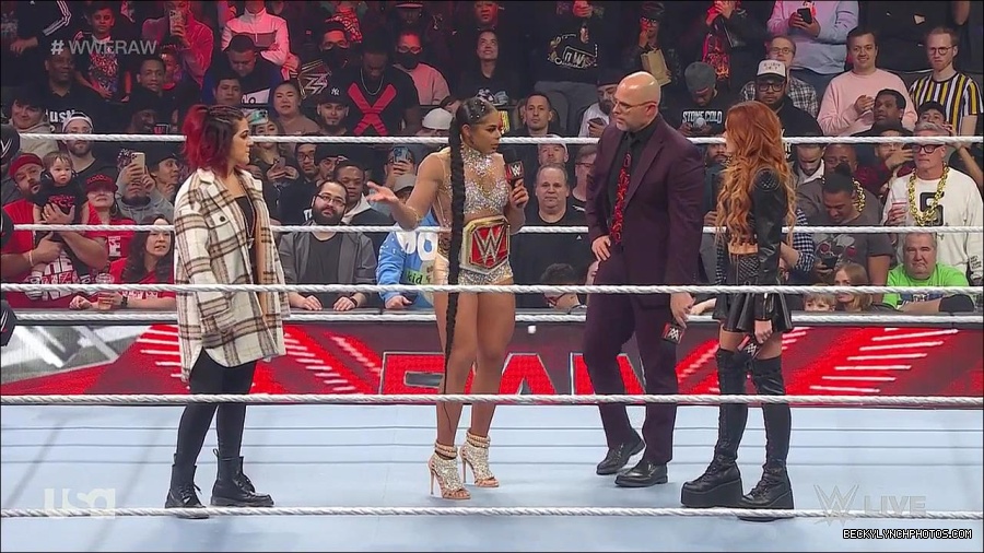 WWE_Monday_Night_Raw_2023_02_13_720p_HDTV_x264-NWCHD_mp4_000465298.jpg