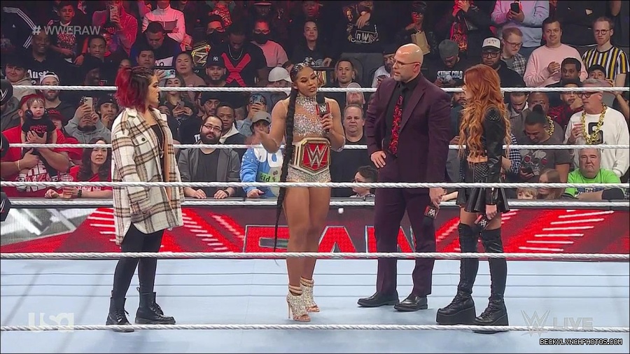 WWE_Monday_Night_Raw_2023_02_13_720p_HDTV_x264-NWCHD_mp4_000466499.jpg