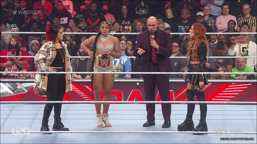 WWE_Monday_Night_Raw_2023_02_13_720p_HDTV_x264-NWCHD_mp4_000478511.jpg