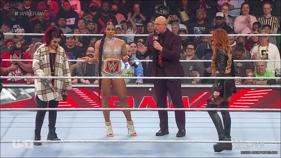 WWE_Monday_Night_Raw_2023_02_13_720p_HDTV_x264-NWCHD_mp4_000485318.jpg