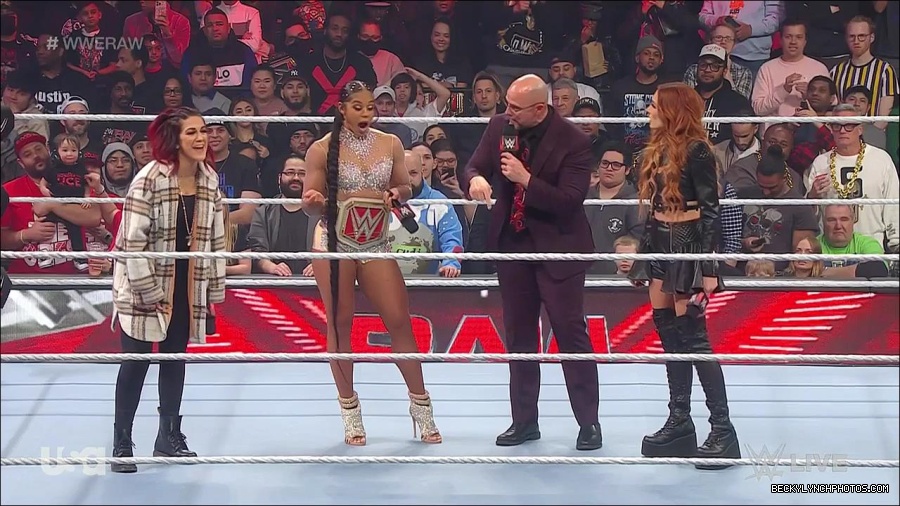 WWE_Monday_Night_Raw_2023_02_13_720p_HDTV_x264-NWCHD_mp4_000489722.jpg