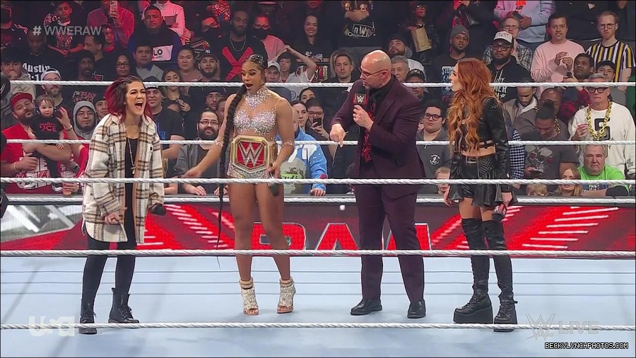 WWE_Monday_Night_Raw_2023_02_13_720p_HDTV_x264-NWCHD_mp4_000490523.jpg