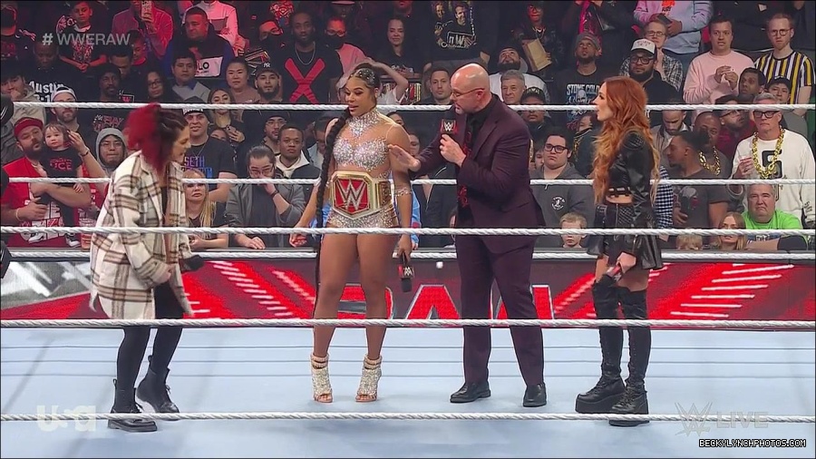 WWE_Monday_Night_Raw_2023_02_13_720p_HDTV_x264-NWCHD_mp4_000492124.jpg