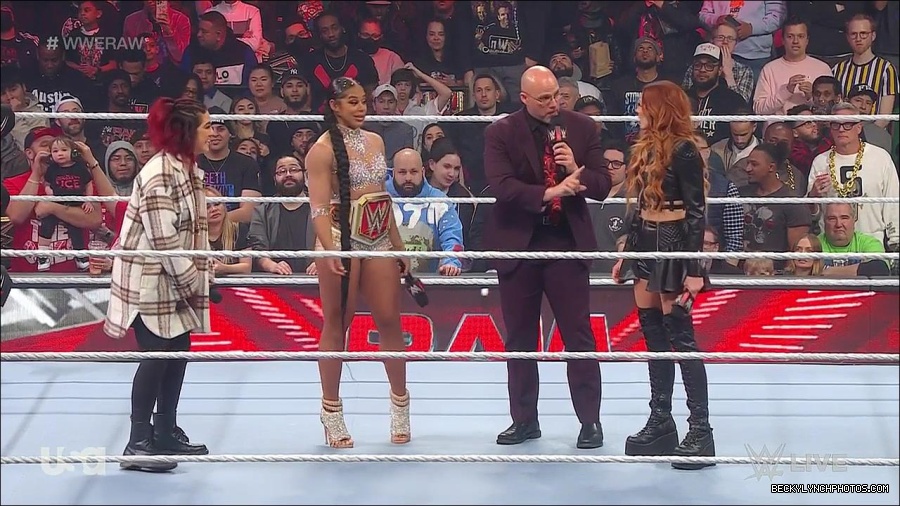 WWE_Monday_Night_Raw_2023_02_13_720p_HDTV_x264-NWCHD_mp4_000493326.jpg